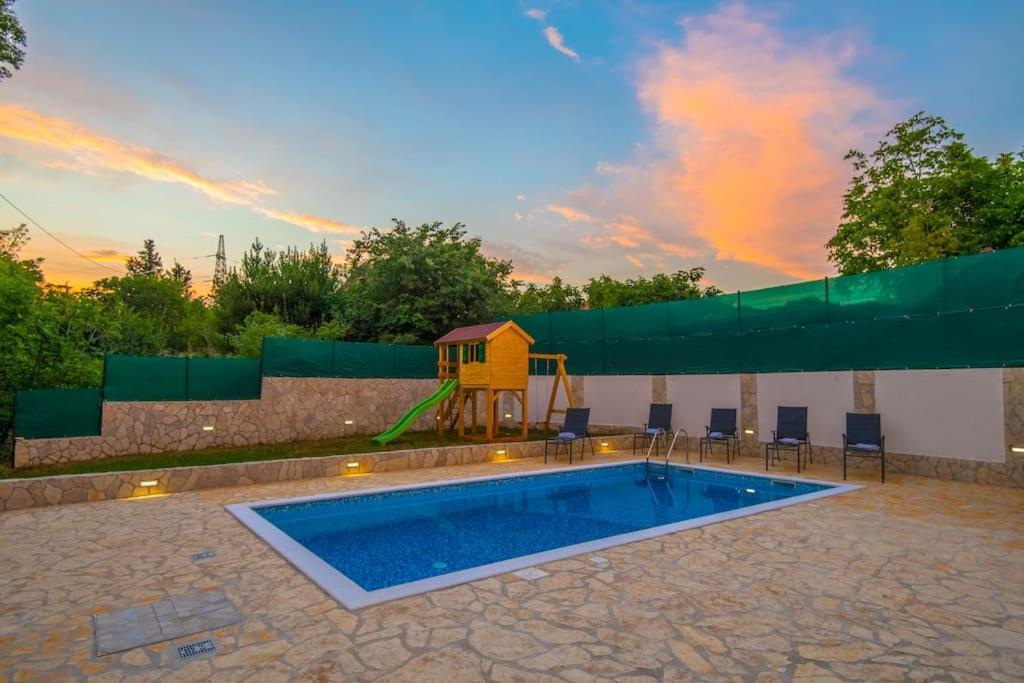 Villa Milla-Grubine Ngoại thất bức ảnh