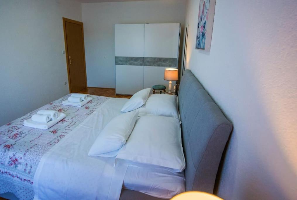 Villa Milla-Grubine Ngoại thất bức ảnh