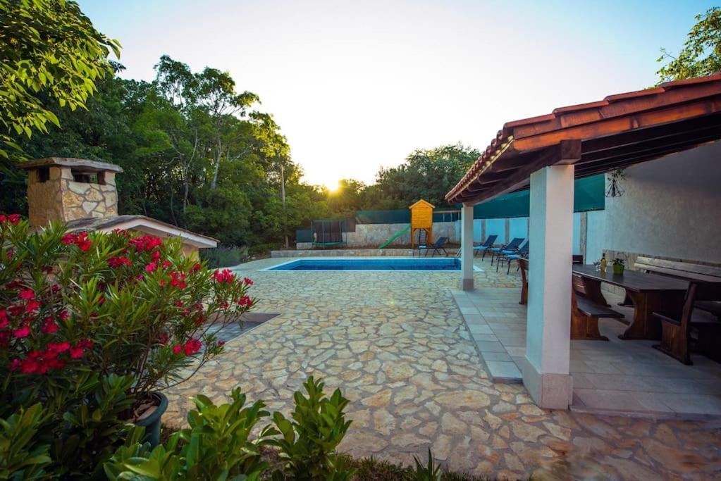 Villa Milla-Grubine Ngoại thất bức ảnh